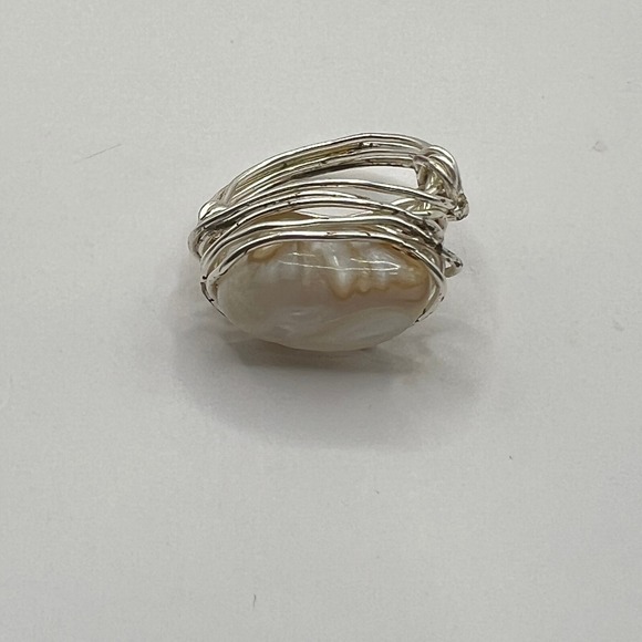 Artisan Silver Tone‎ Wrap Ring White Stone Hand Made Size 6 - Picture 3 of 8